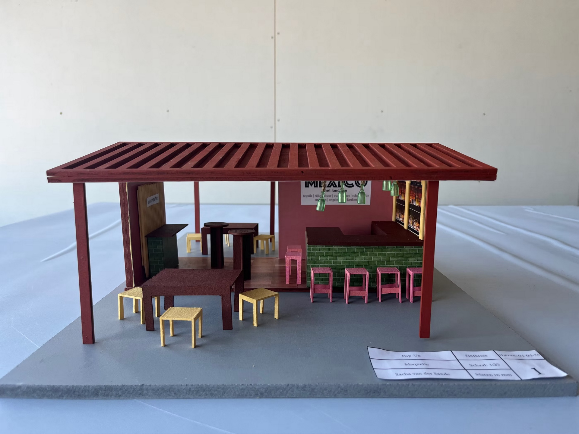 Pop-up zeecontainer